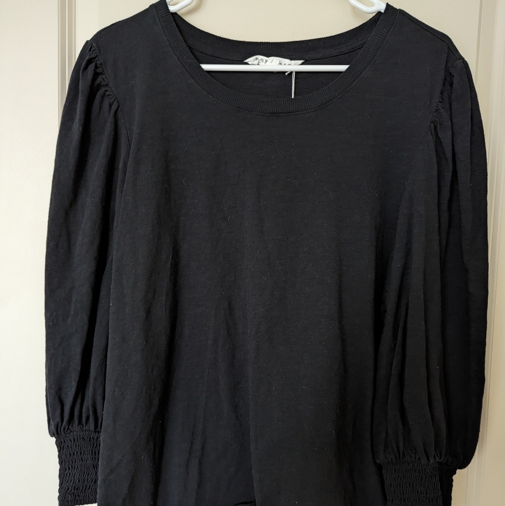 XL Black Downeast Top